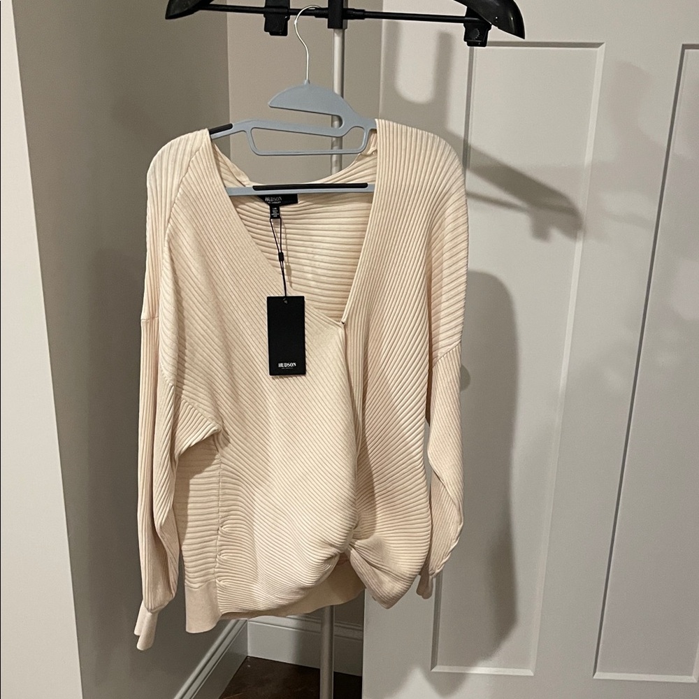 Hudson Jeans Cream V-Neck Sweater